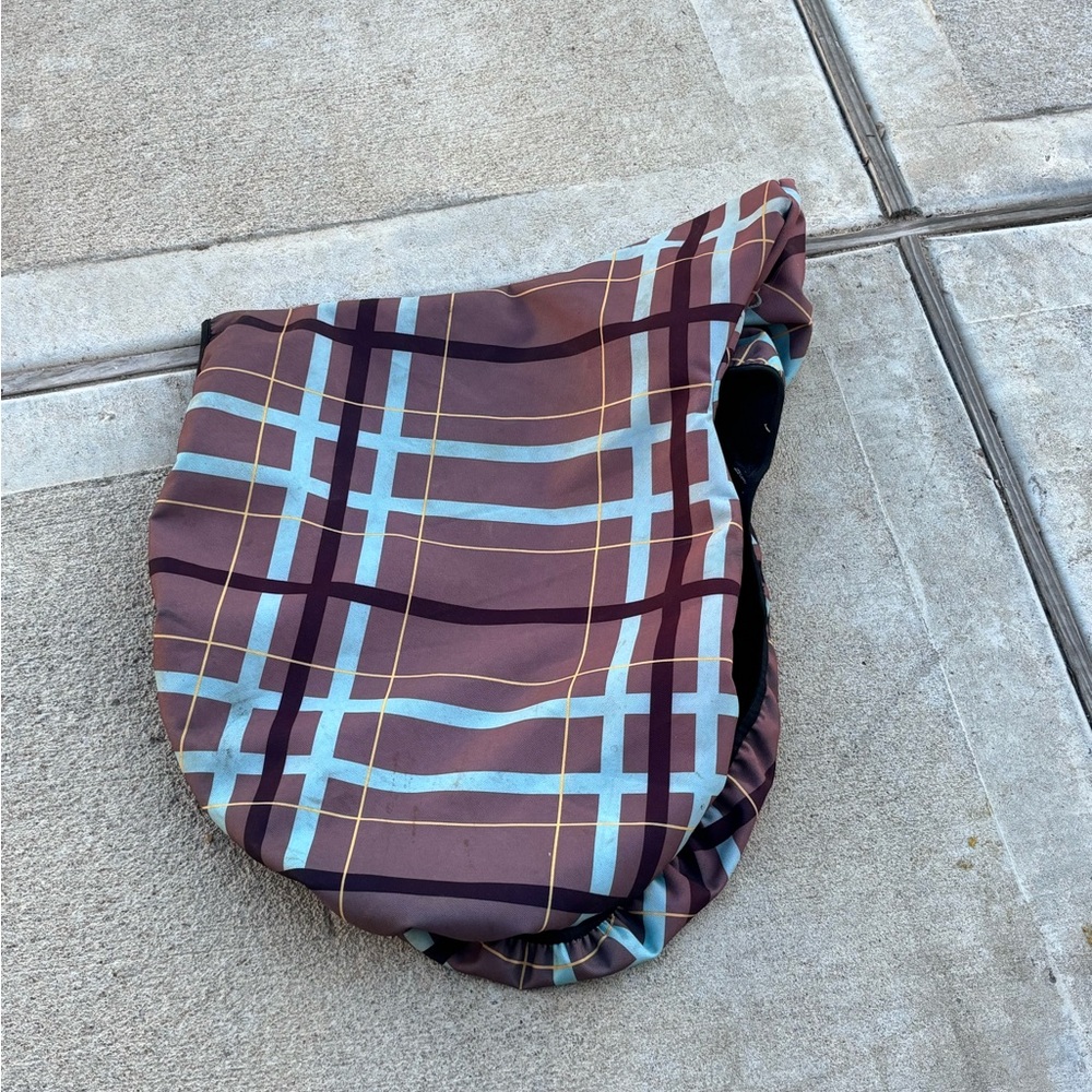 Plaid Pessoa Saddle Cover